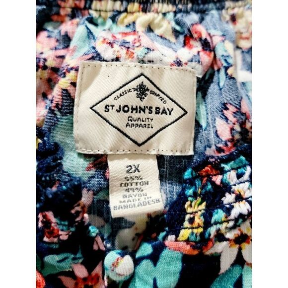 St. John's Bay Floral Blouse Women's Top. Size 2X. Plus Size. - Picture 6 of 8